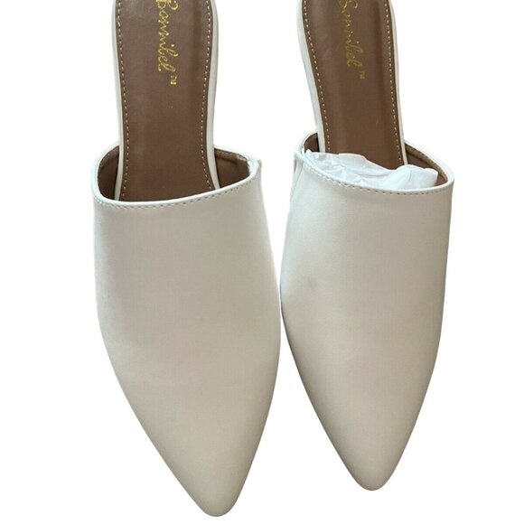 NWT BONNIBEL WHITE EVITA-4 SLIP ON POINTY TOE FLATS 10 - Picture 9 of 11